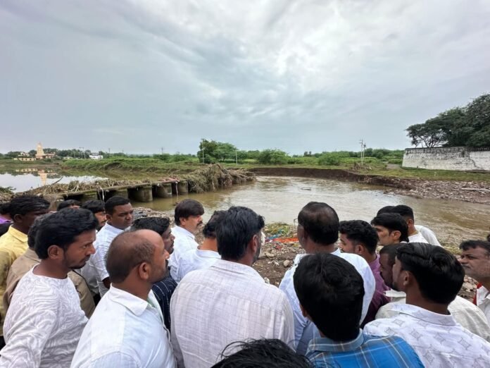 अतिवृष्टीमुळे नुकसान